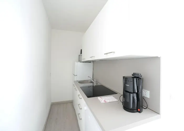 Dreizimmerwohnung Mit Direktem Zugang Zum Garten By Interhome *