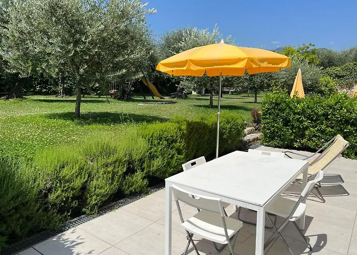 アパート Dreizimmerwohnung Mit Direktem Zugang Zum Garten By Interhome *